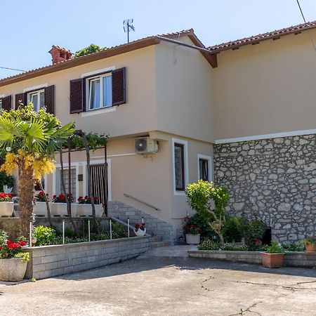Apartman Danijela Zagorje Ngoại thất bức ảnh